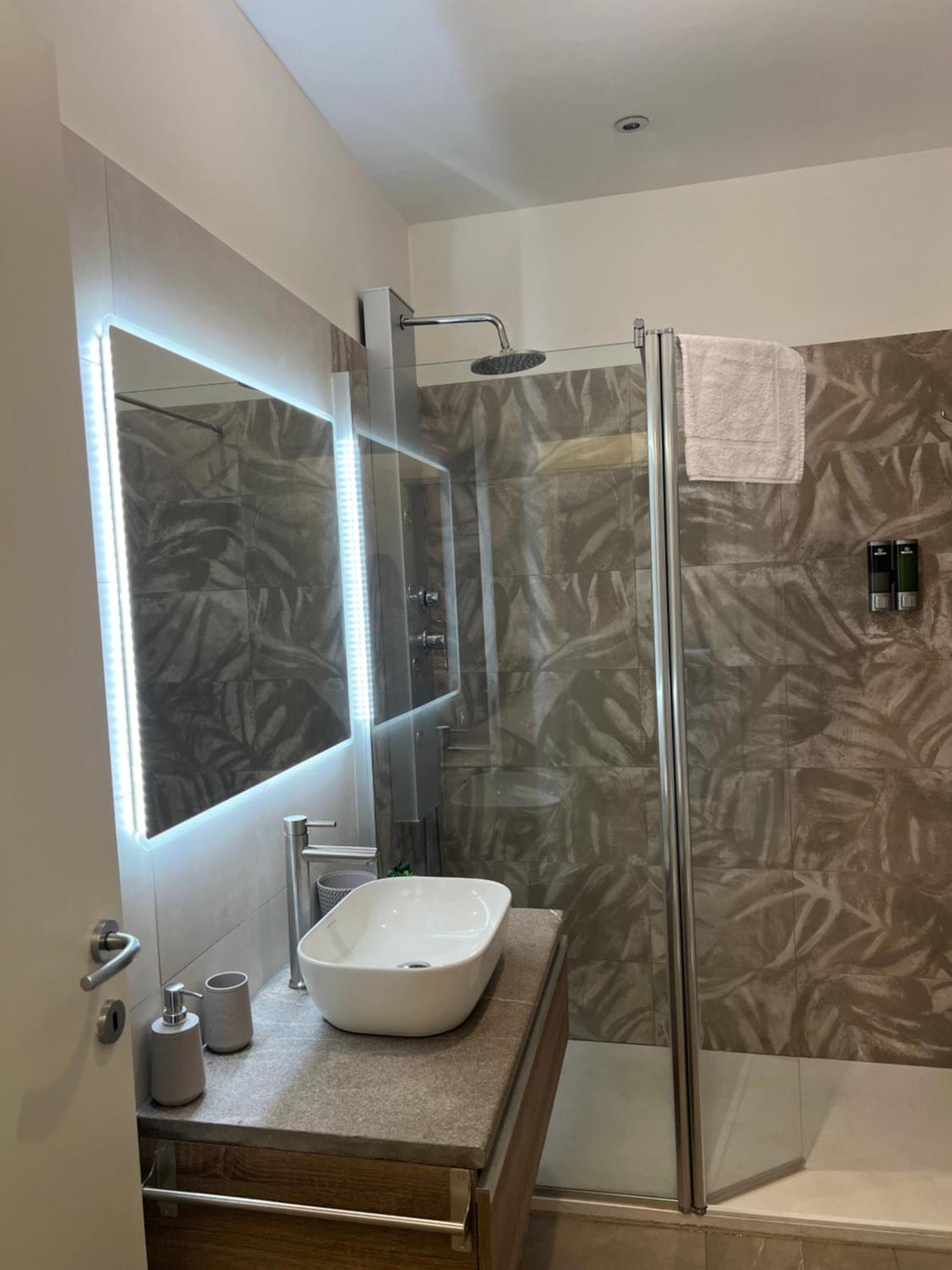 Fiori 3 Apartment Milano Dış mekan fotoğraf